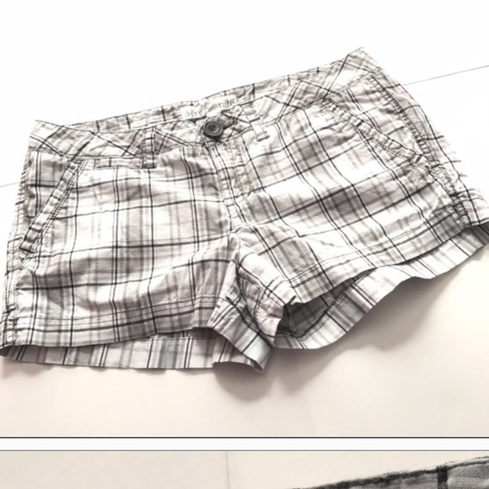 🦁Aeropostale Plaid Shorts 9/10